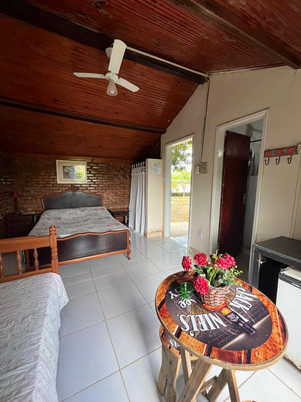 Hostel Das Estrelas Areal Bagian luar foto